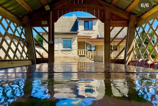 Сдается пол дома с отдельным входом